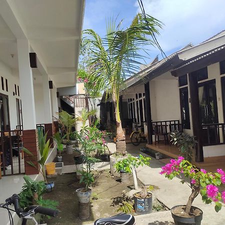 Vacation Inn Gili Gili Trawangan Habitación foto